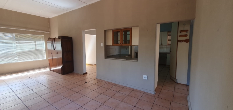 4 Bedroom Property for Sale in Die Rand Northern Cape